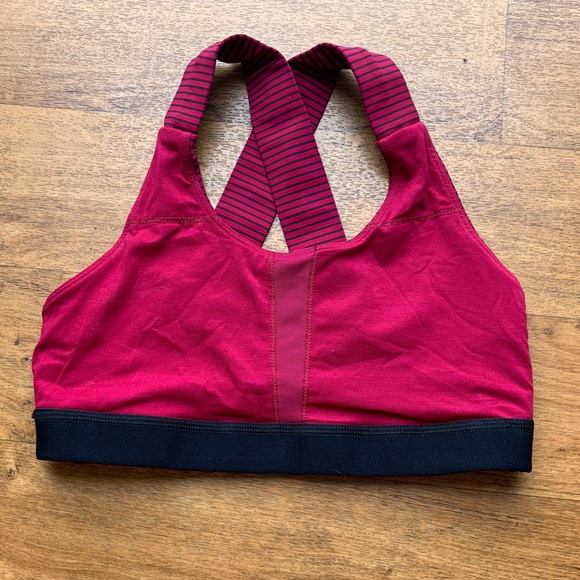 Lululemon Energy Medium Support Sports Bra . - Picture 4 of 8